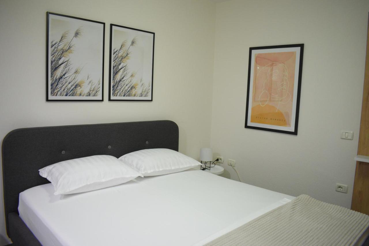 Feels Like Home Studio Apartments - Flh Albania 地拉那 外观 照片