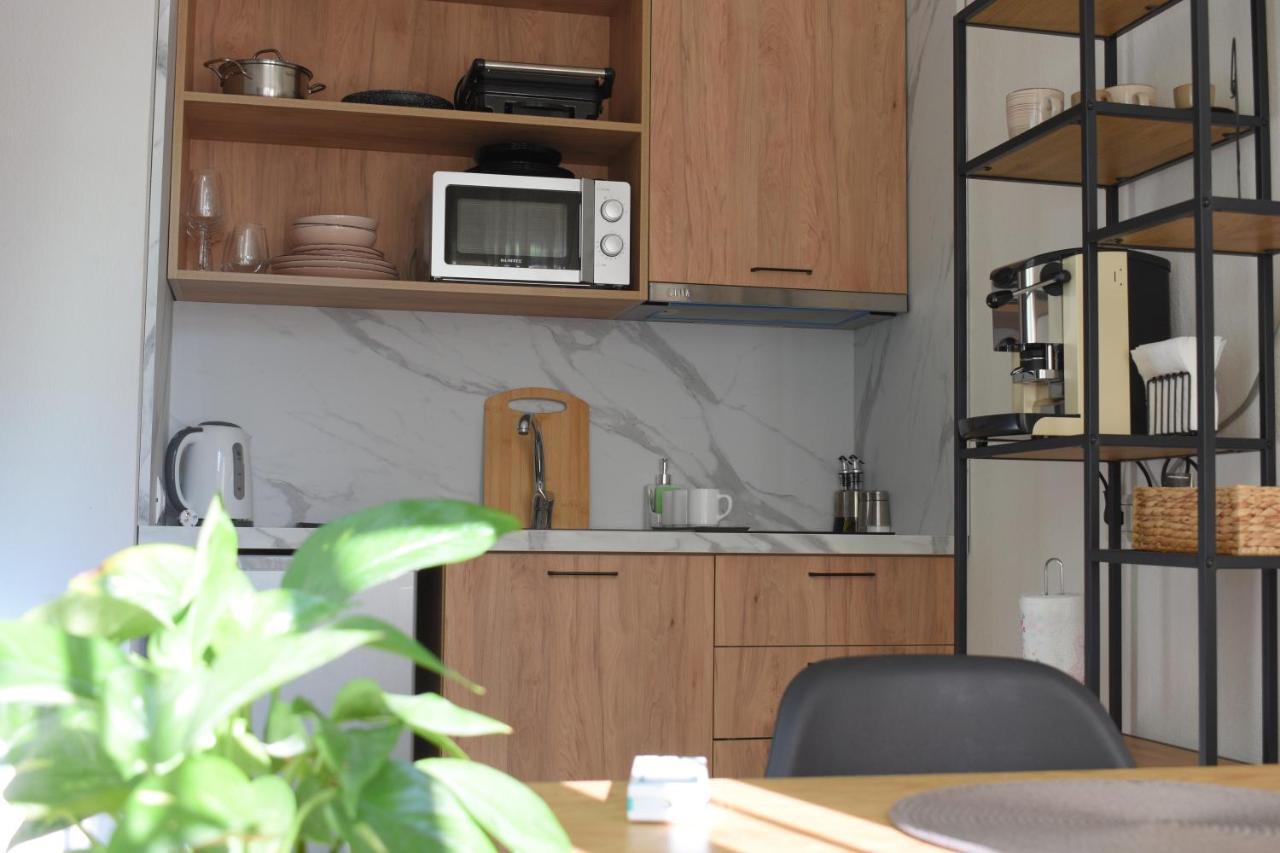 Feels Like Home Studio Apartments - Flh Albania 地拉那 外观 照片