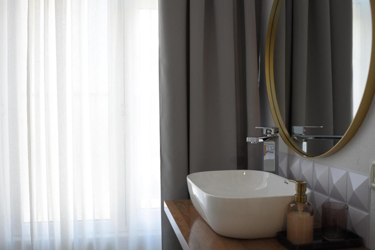 Feels Like Home Studio Apartments - Flh Albania 地拉那 外观 照片