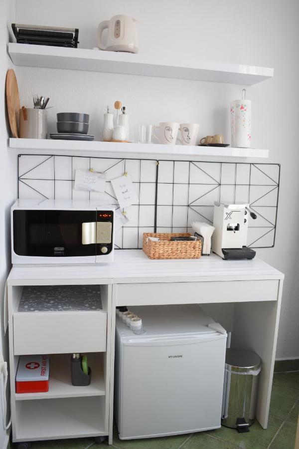 Feels Like Home Studio Apartments - Flh Albania 地拉那 外观 照片